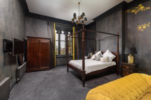 Photo 25- click for photo gallery